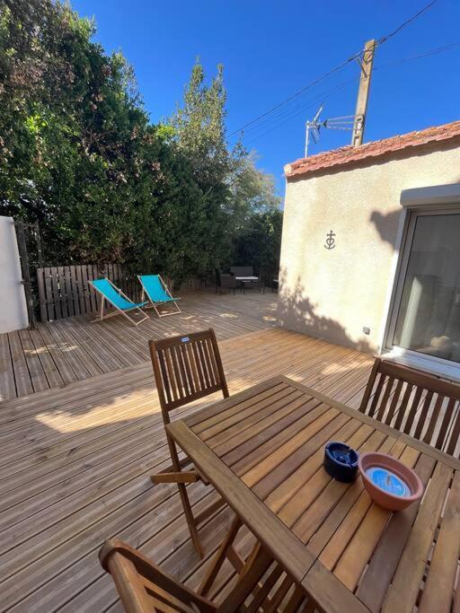 "Le Nature" Camargue Jardin Arles Exterior foto